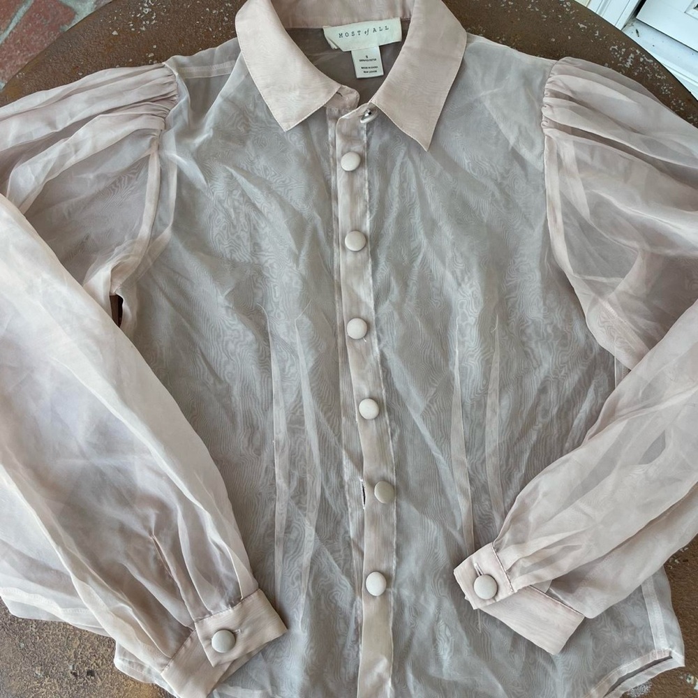 Beautiful sheer cream balloon sleeve blouse sz s - Picture 6 of 7
